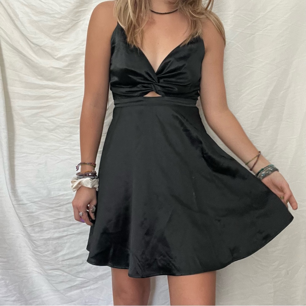 Lulus Cut-Out Skater A-Line Dress